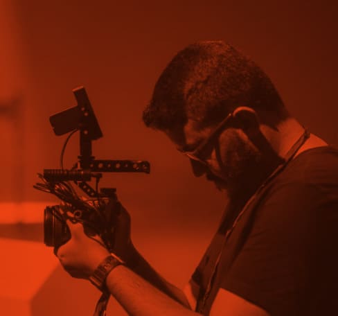 Visualpro Live Streaming Card